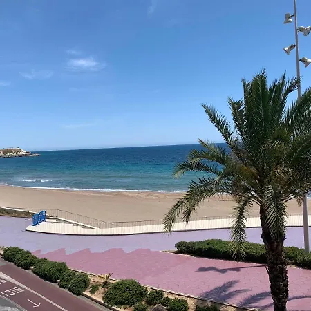 De Lujo En Primera Linea De Playa Apartment *